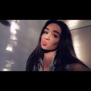 Meet your Posher, Veronica